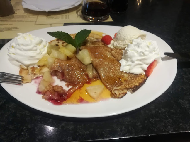 Art Café Restaurant - Gastronomie a pohostinství