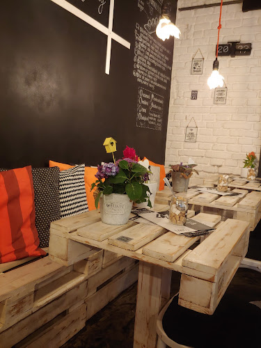 7, Komunardů 1365, Holešovice, 170 00 Praha 7