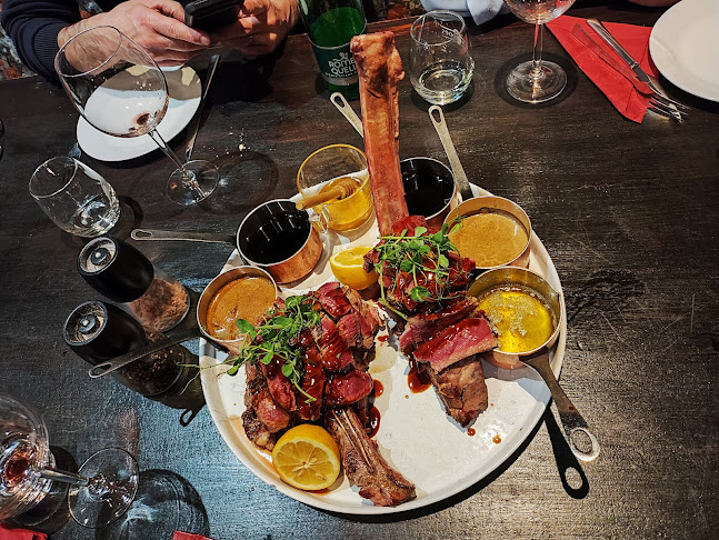 Opinii despre LA VIE în Vinohrady - Gastronomie a pohostinství