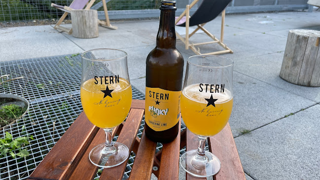 Opinii despre Coffee Trail Garden în Brno - Gastronomie a pohostinství