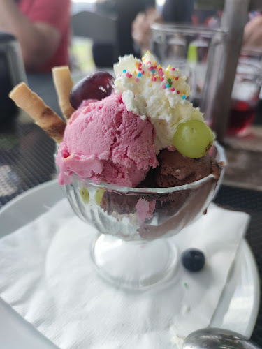 Opinii despre Chata Proseč în Jablonec nad Nisou - Gastronomie a pohostinství