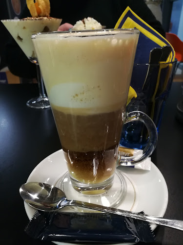 Kavárna Dallmayr - Gastronomie a pohostinství