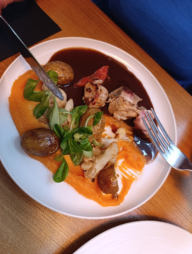 Restaurace U Jarošů - Gastronomie a pohostinství