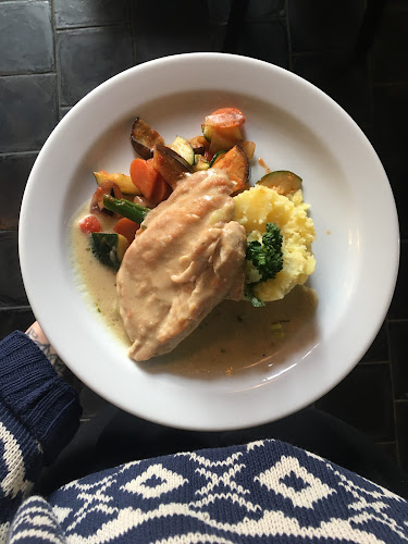 Kavárna Dejvického divadla - Gastronomie a pohostinství