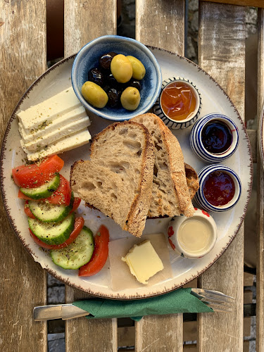 Opinii despre Coffee Room în Vinohrady - Gastronomie a pohostinství