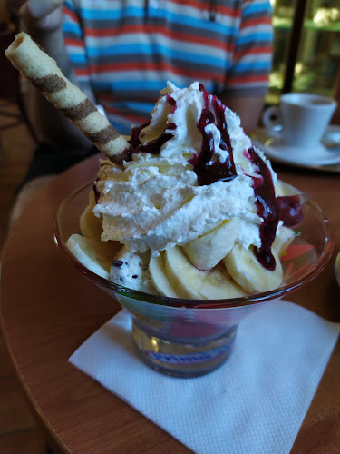 Kavárna ZÁMEK - Gastronomie a pohostinství