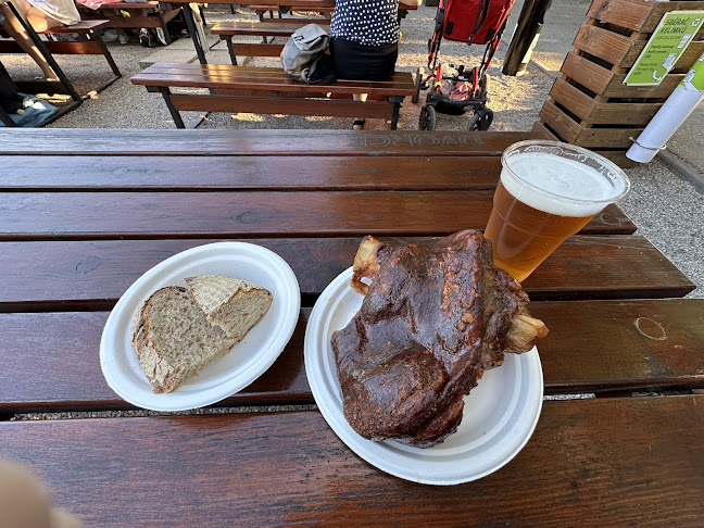 Opinii despre Kikiriki Gril în Praha 4 - Gastronomie a pohostinství