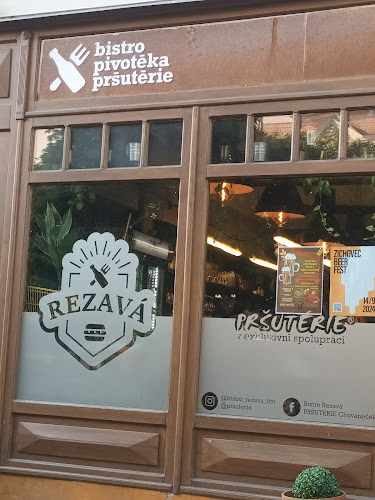 PRŠUTERIE Chovaneček