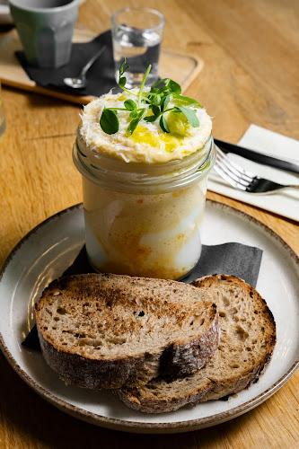 Comentarii opinii despre FUEL bistro