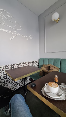 Opinii despre Pink Emely Cafe în Praha - Gastronomie a pohostinství