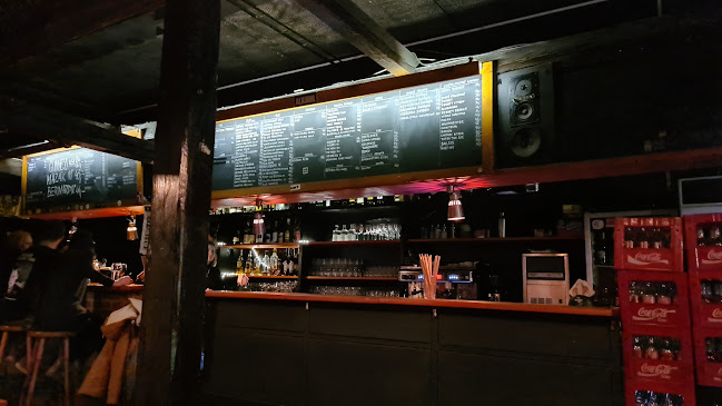 Opinii despre Kafé Piksla în Břeclav - Gastronomie a pohostinství