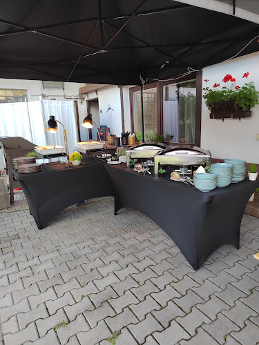 Opinii despre Honza Řepa catering în Praha - Gastronomie a pohostinství