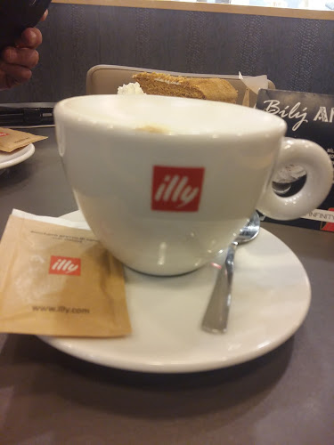 Opinii despre Cafe Infinity - Plzeň - PRALINKA s.r.o. în Plzeň 8-Černice - Gastronomie a pohostinství