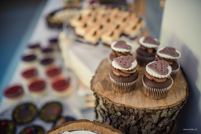 Pouliční pečení - Gastronomie a pohostinství