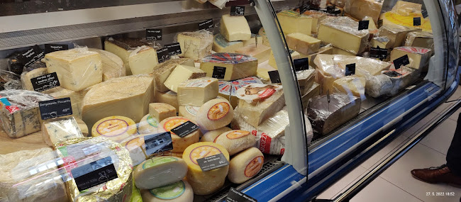 Opinii despre Lahůdkářství Sváček - zahraniční speciality în Praha - Gastronomie a pohostinství