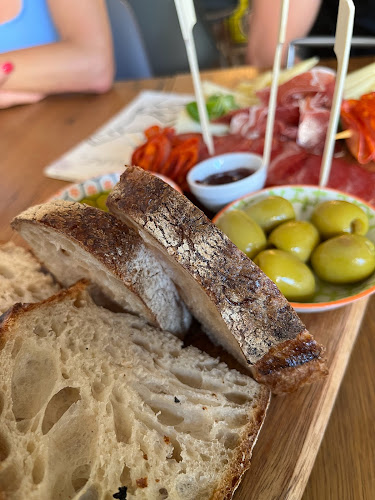 APERITIVO by justWINE - Gastronomie a pohostinství