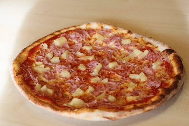 Obchodní centrum Jizerka, Jablonecká 423/70, 190 00 Praha 9