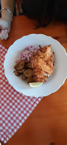 Opinii despre Bistro a Kavárna Na náměstí în Řeporyje - Gastronomie a pohostinství