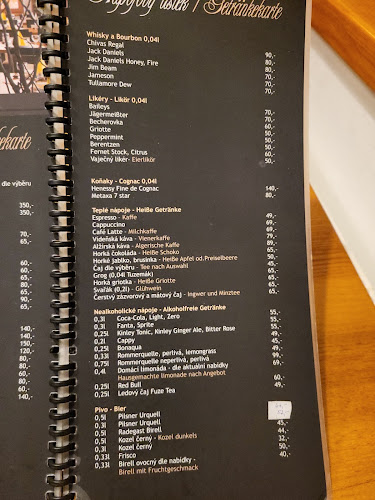 Opinii despre Hotel a restaurace Krušnohorský Dvůr în Dubí - Gastronomie a pohostinství