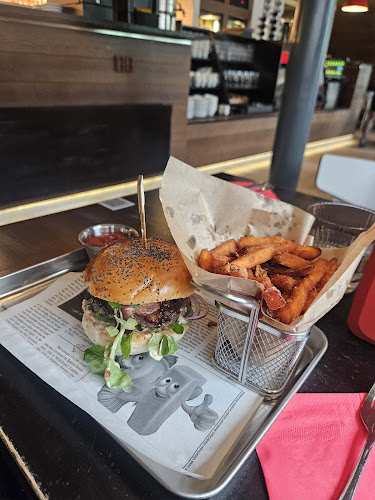 Burger House Pecr - Gastronomie a pohostinství