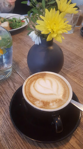 Comentarii opinii despre Phill's Twenty7