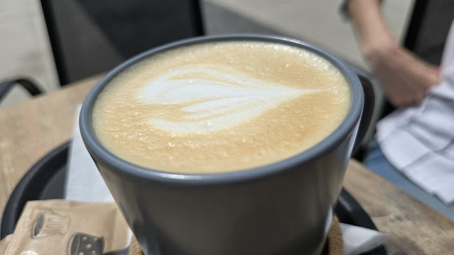 Comentarii opinii despre DELI ENGINE