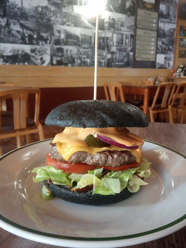 Opinii despre Škrovádská hospoda - U Půhoných în Škrovád - Gastronomie a pohostinství