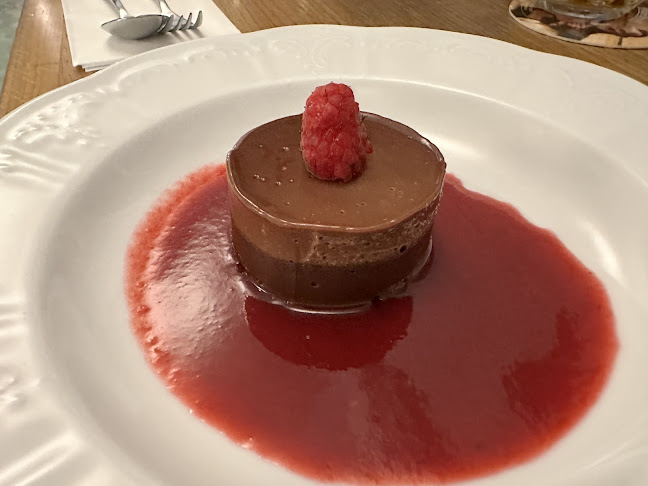 Opinii despre Restaurace Mincovna în Josefov - Gastronomie a pohostinství