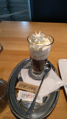 Hlavní tř. 1016/63, 708 00 Ostrava 8-Poruba