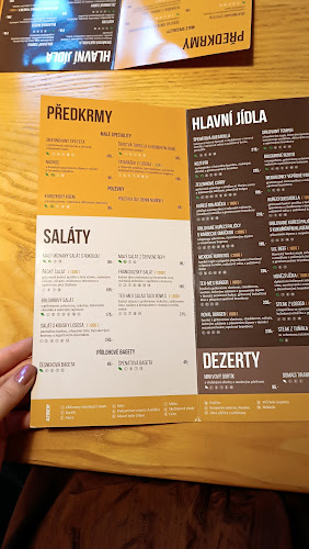 Opinii despre Jiná krajina în Praha - Gastronomie a pohostinství