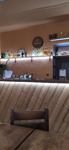 Opinii despre Pivnice Na Kanále în Děčín - Gastronomie a pohostinství