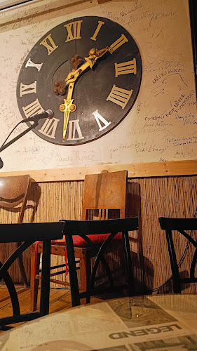 Comentarii opinii despre Salmovská Literární Kavárna