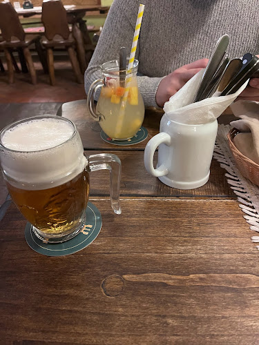 U Lužického semináře 104/28, 118 00 Malá Strana