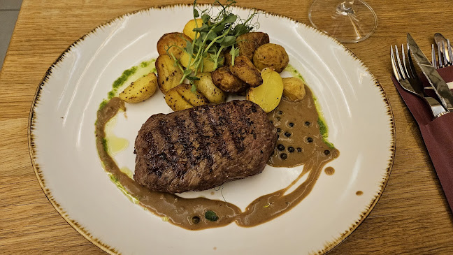 Hotel Kraví Hora - Gastronomie a pohostinství