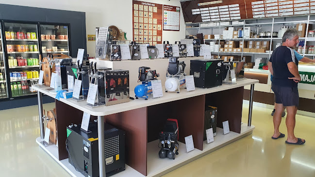 Opinii despre Pivní Maják - prodej piva Slivenec în Praha - Gastronomie a pohostinství