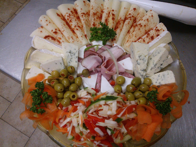 Opinii despre Motorest Myslivna Karkulka în Ostrava - Gastronomie a pohostinství