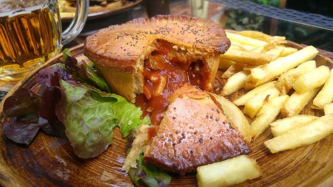 The Wall Pub - Gastronomie a pohostinství