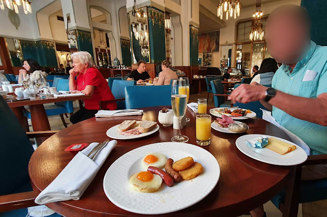 TONY'S CAFE & BAR - Staré Město