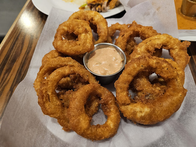 Restaurace HOOTERS Havelská