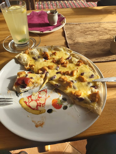 Pizzerie-bowling Hluk - Gastronomie a pohostinství