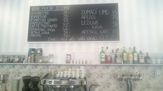 Bukovský kavárna a cukrářství - Gastronomie a pohostinství