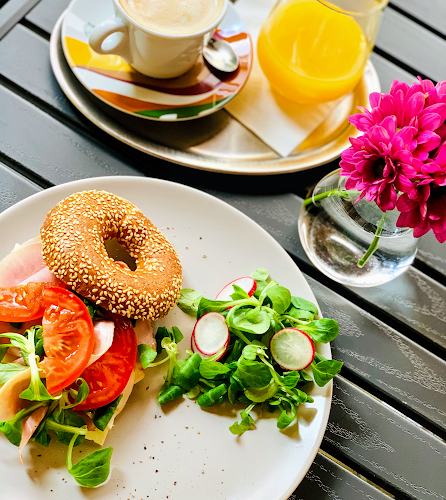 Černý kafe coffee | bar