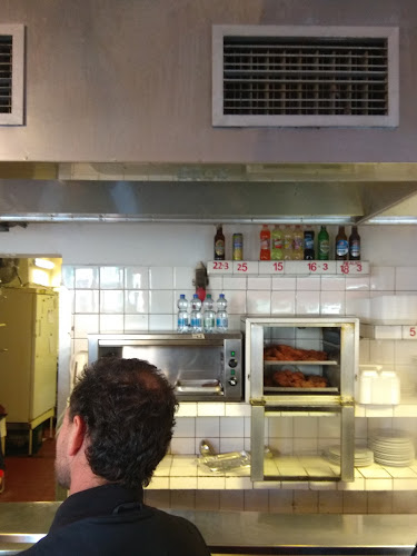 Retro Jídelna Melíšek - Gastronomie a pohostinství