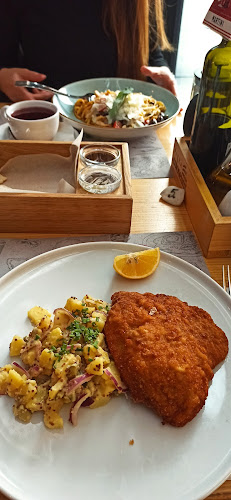 Comentarii opinii despre Pizza Coloseum OC Karolina