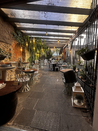 Cathedral Café - Gastronomie a pohostinství