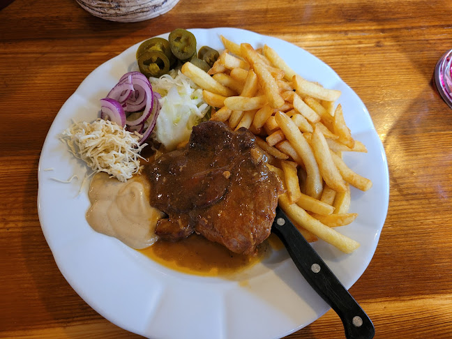 Restaurace a penzion U Hájků