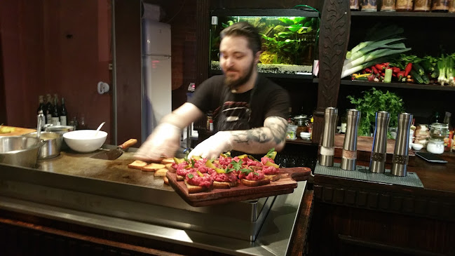 Opinii despre LA VIE în Vinohrady - Gastronomie a pohostinství