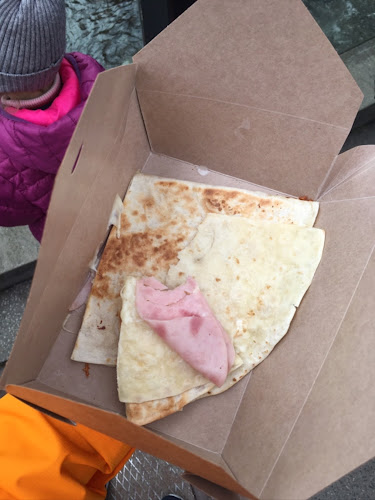 U Trojského zámku 120/3, 171 00 Praha-Troja