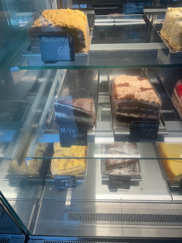 Pink Emely Cafe - Gastronomie a pohostinství