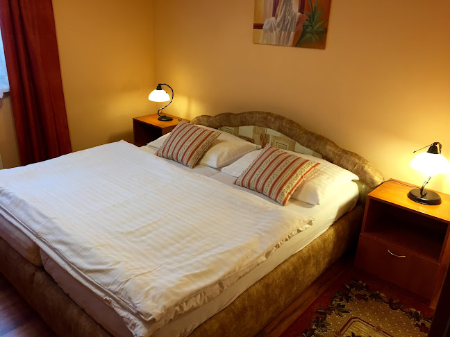 Restaurace - penzion U Golema - Gastronomie a pohostinství